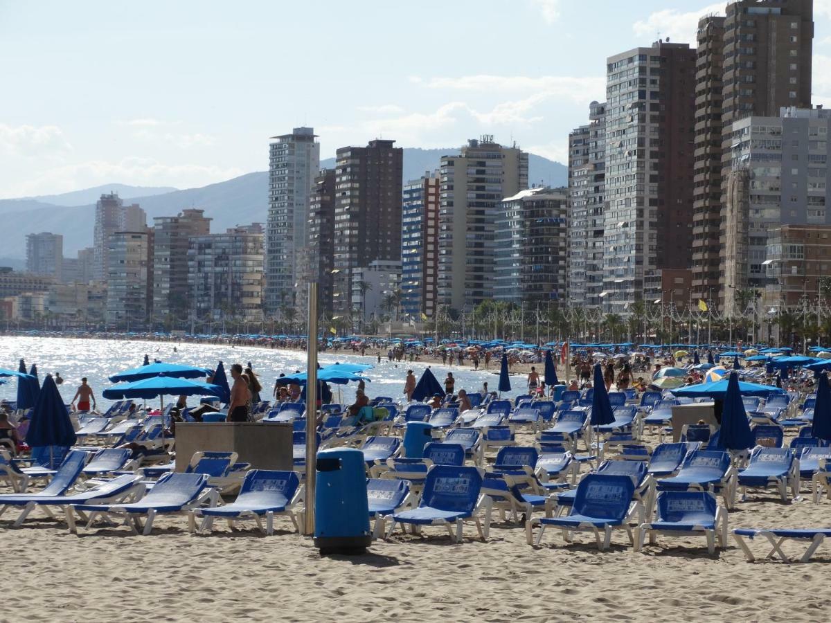 Apartment 2 bedrooms, 250m Levante beach Benidorm Esterno foto